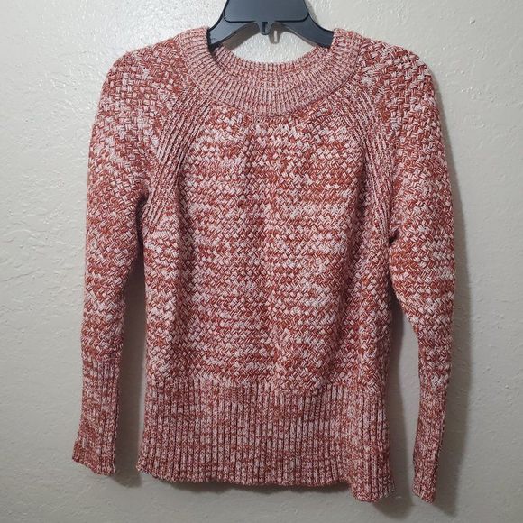 Universal Thread Sweaters - Universal Thread Crew Neck Sweater size L